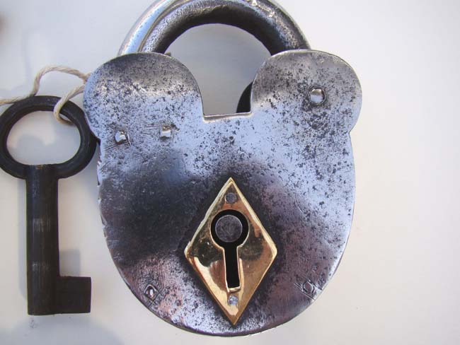 A group of five large Antique Brass and Steel Padlocks circca 1800-1880 — image 3